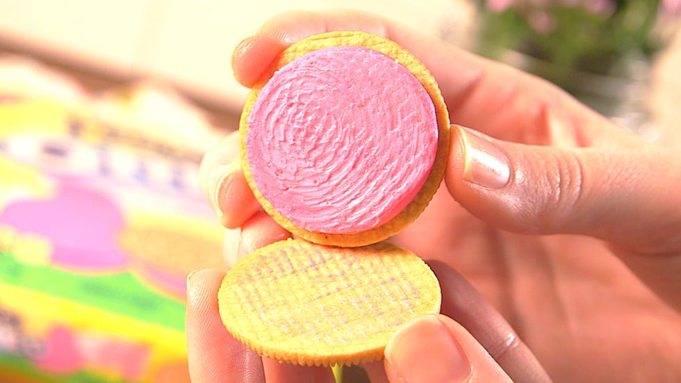 Peeps Oreos