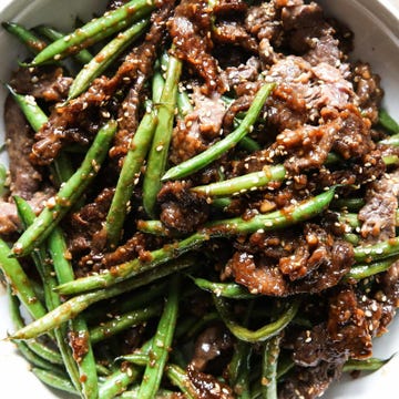 sesame ginger beef stir fry horizontal