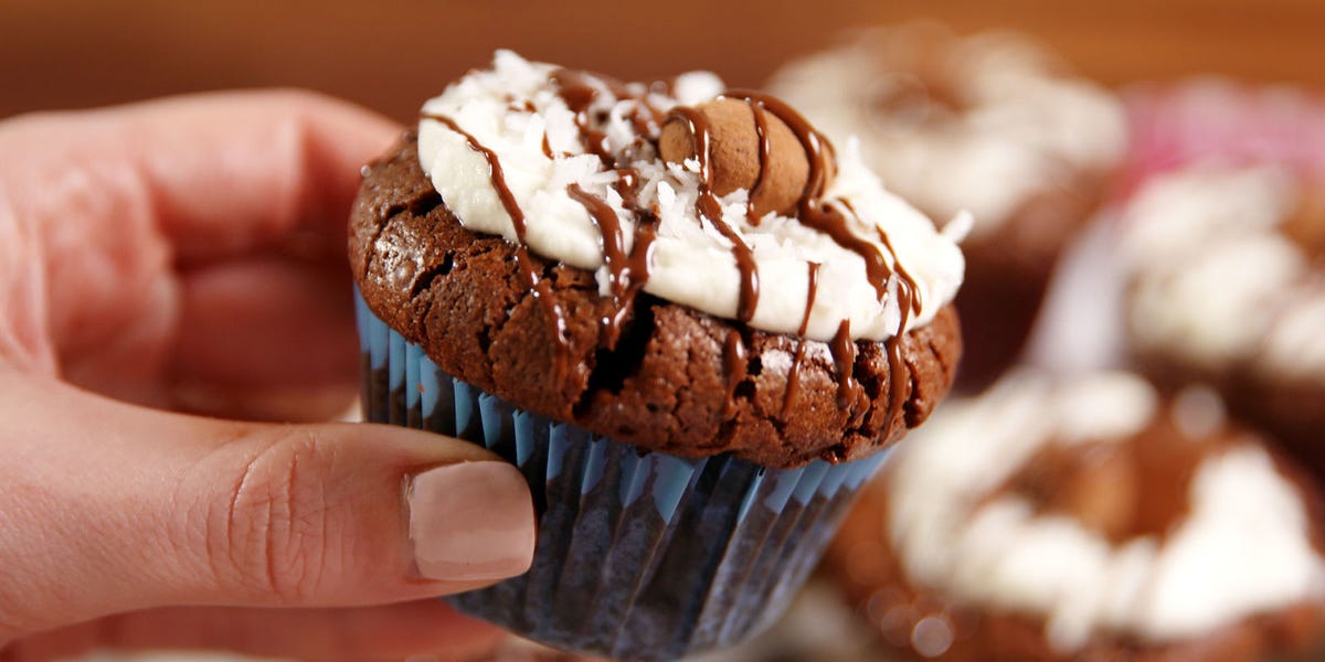Almond Joy Cupcakes