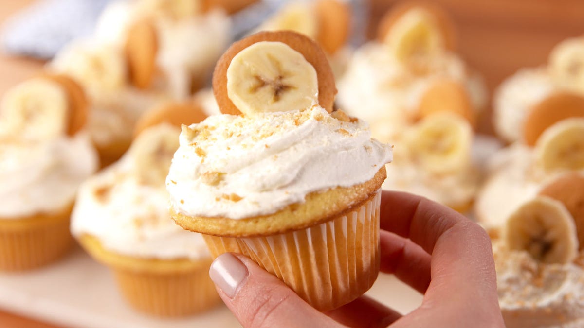 Video player poster image preview for Banana Pudding Cupcakes Prove it's What's on the Inside that Counts!