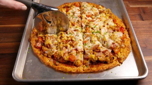 cauliflower-breakfast-pizza