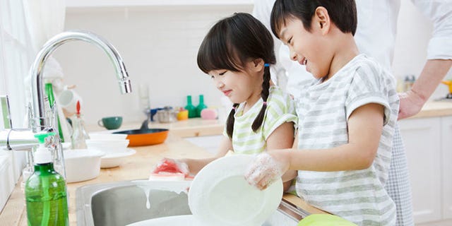 Fluid, Liquid, Child, Tap, Black hair, Plumbing fixture, Sink, Clay, Cooking, Kitchen sink, 