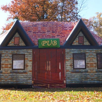 Inflatable Pub Horizontal