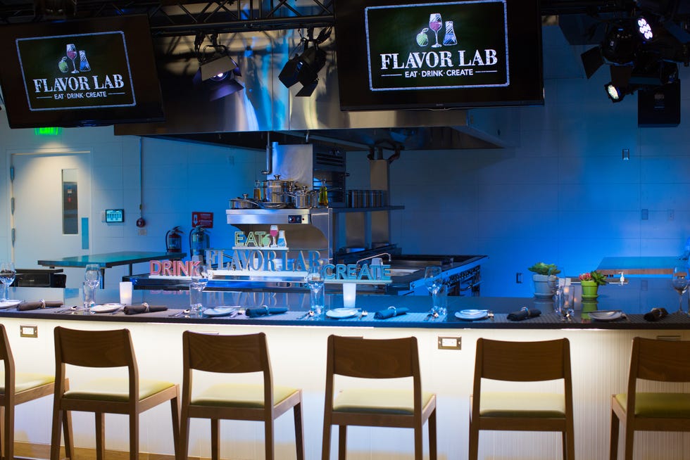 Restaurant, Bar, Building, Table, Furniture, Diner, 