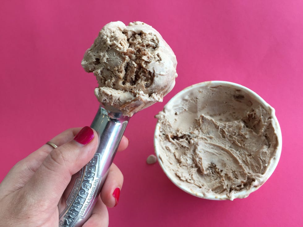 Finger, Food, Ingredient, Ice cream, Dessert, Frozen dessert, Cuisine, Dondurma, Gelato, Dairy, 