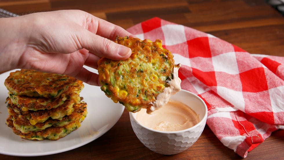 Food, Cuisine, Serveware, Ingredient, Dish, Fried food, Tableware, Recipe, Dishware, Finger food, 