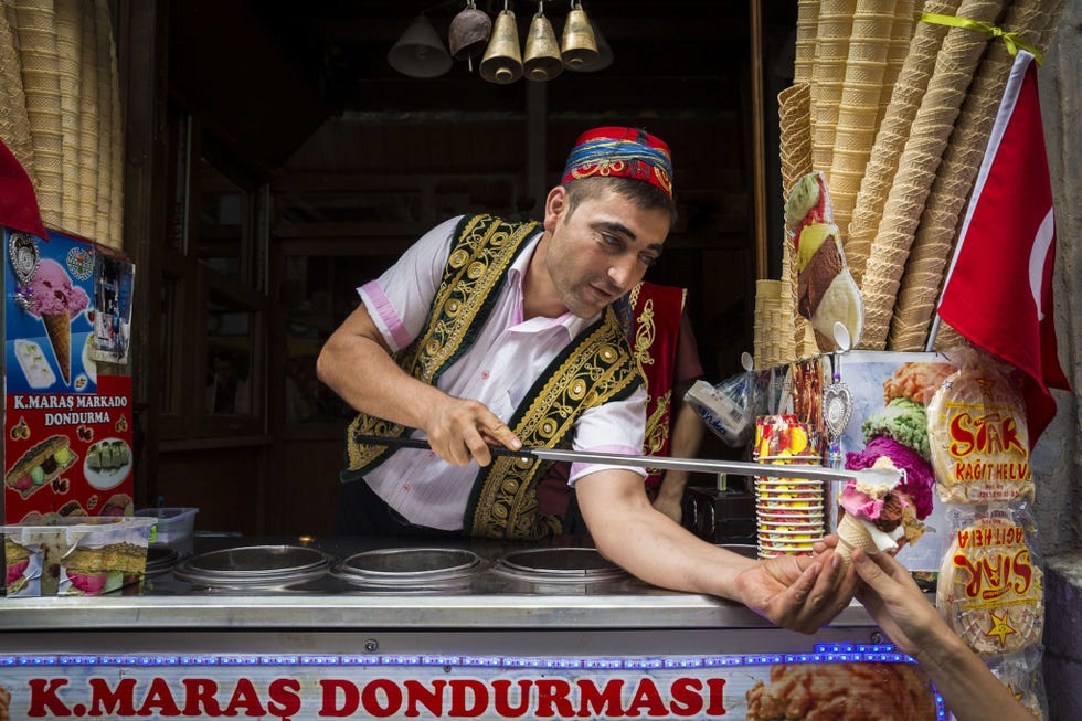 Temple, Deejay, Plate, Joss stick, Flag, Selling, Hawker, Shopkeeper, Curtain, Street food, 