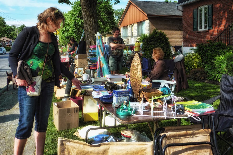 delish-garage-sale