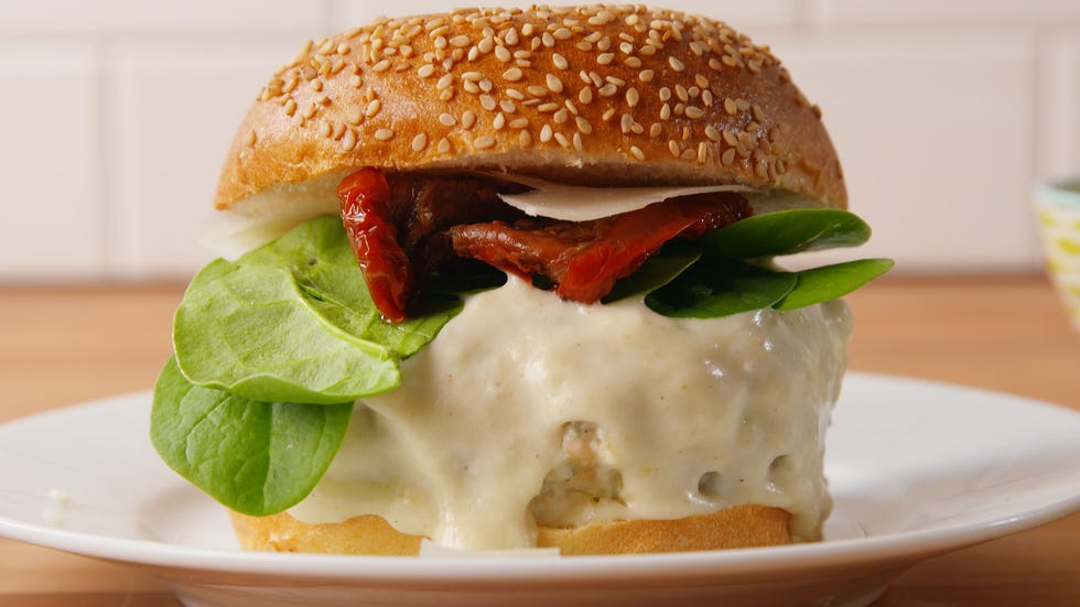 chicken alfredo burgers