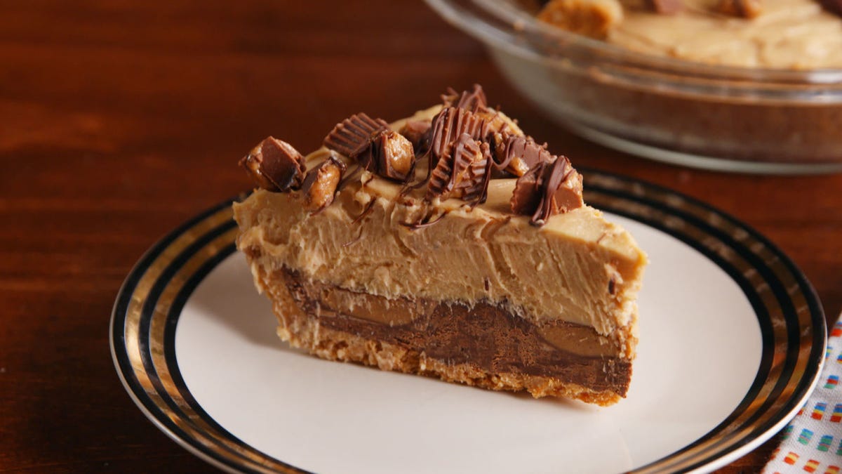 Video player poster image preview for The Inside of This Reese's Stuffed Pie Has to be Seen to be Believed!