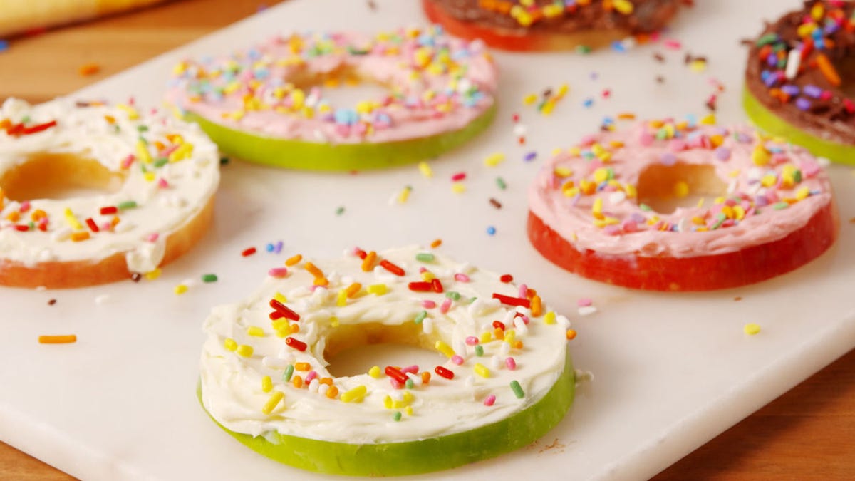 Video player poster image preview for Donut Apples are Our Favorite Low-Cal Snack!