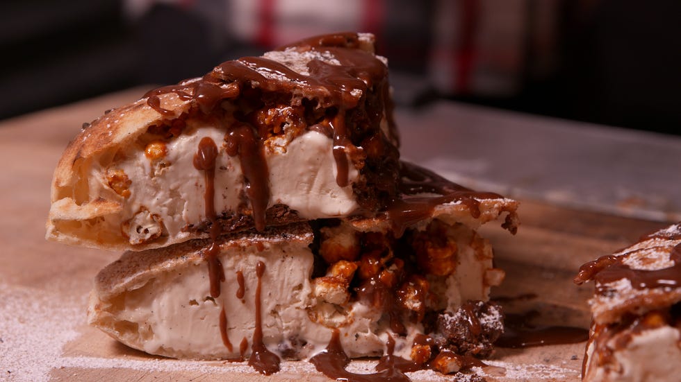 delish-the-parlor-ice-cream-sandwich