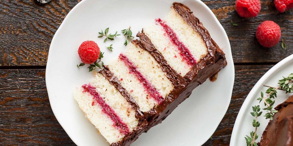 10+ Best Raspberry Cake Recipes - Easy Raspberry Filled Cake Ideas ...