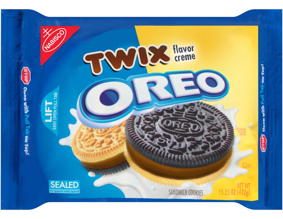 Oreo, Finger food, Food, Dessert, Cuisine, Ingredient, Sweetness, Baked goods, Cookies and crackers, Sandwich Cookies, 