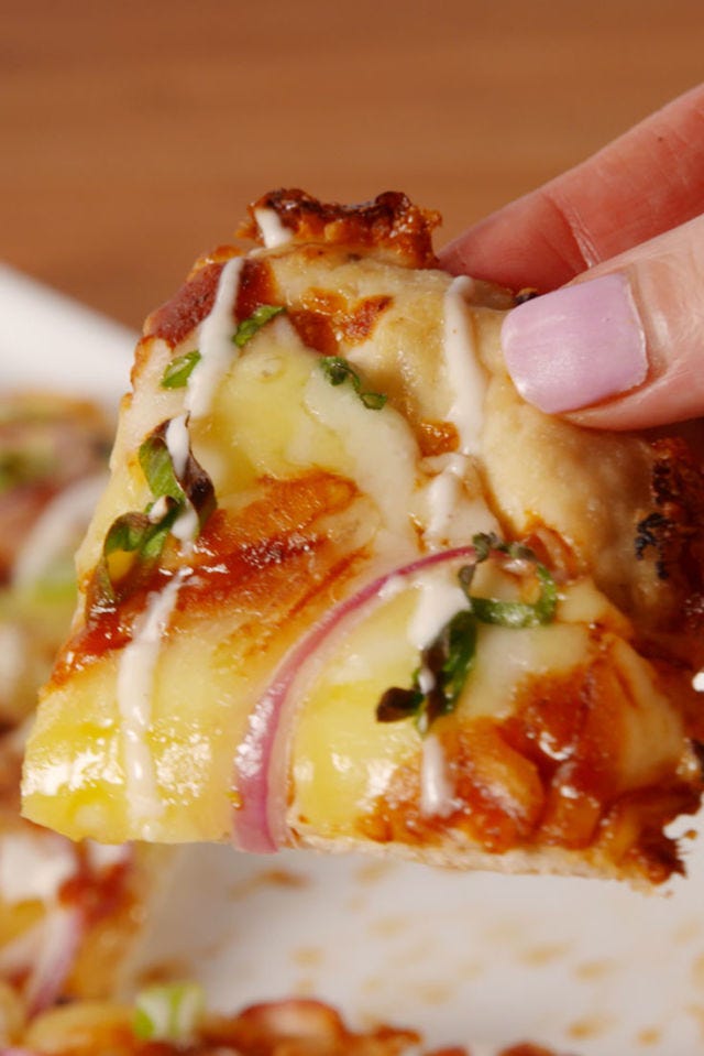 bbq chicken crust pizza