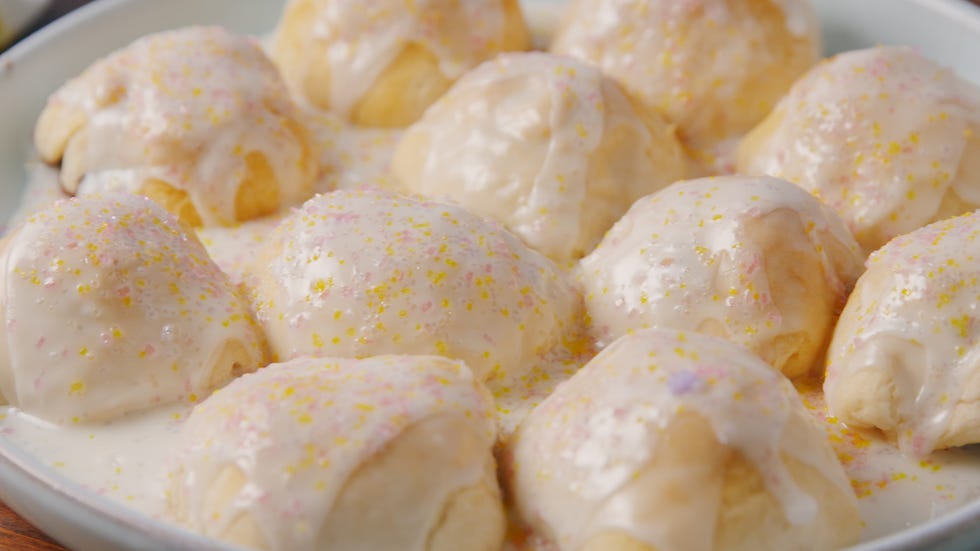 Cadbury Egg Stuffed Horizontal Biscuits 1