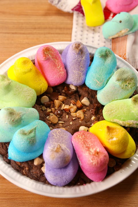 17 Easy Easter Dessert Recipes - Best Ideas for Kids and For a Crowd. Are you getting ready with some ideas of amazing Easter dessert recipes that will be memorable for kids and ideal for a crowd? I've got you covered in this post! #easter #desserts #dessertfoodrecipes #dessertrecipes #holiday #party #food #recipes #easterdessert 17 Easy Easter Dessert Recipes - Best Ideas for Kids and For a Crowd. Are you getting ready with some ideas of amazing Easter dessert recipes that will be memorable for kids and ideal for a crowd? I've got you covered in this post! #easter #desserts #dessertfoodrecipes #dessertrecipes #holiday #party #food #recipes #easterdessert