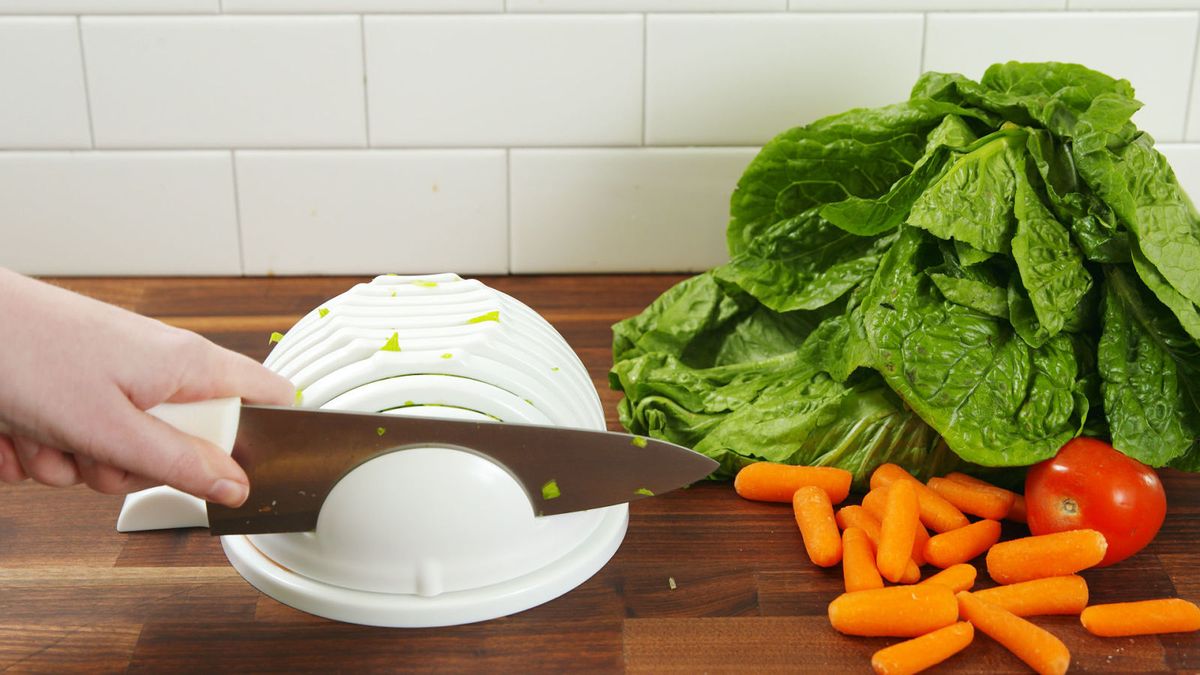  14 pieces Vegetable Chopper - Salad type vegetable