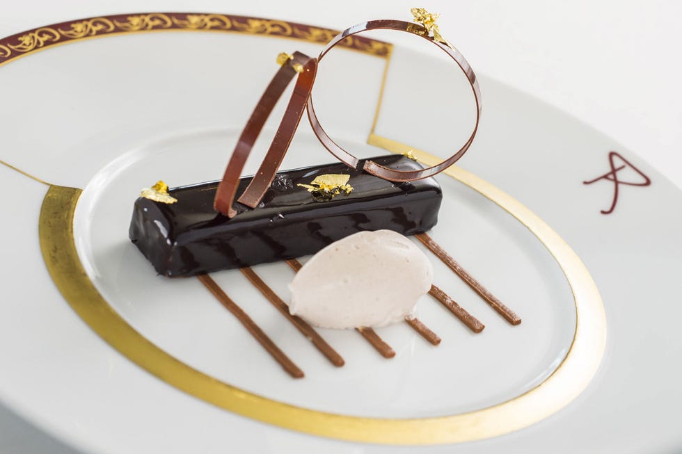 Disney Cruise Line Louis XV