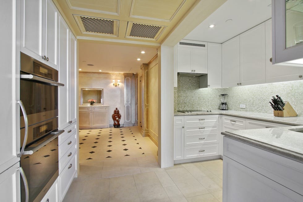 Room, Floor, Interior design, Property, Countertop, Architecture, White, Ceiling, Flooring, Cupboard, 