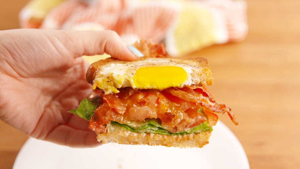 Egg in a hole BLT Horizontal Inside