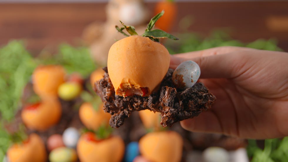 Carrot Patch Brownies Horizontal 3