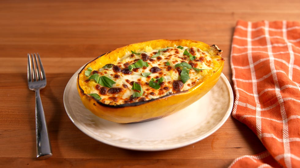 Dish, Food, Cuisine, Ingredient, Produce, Staple food, Recipe, Baked goods, Comfort food, Queso flameado, 