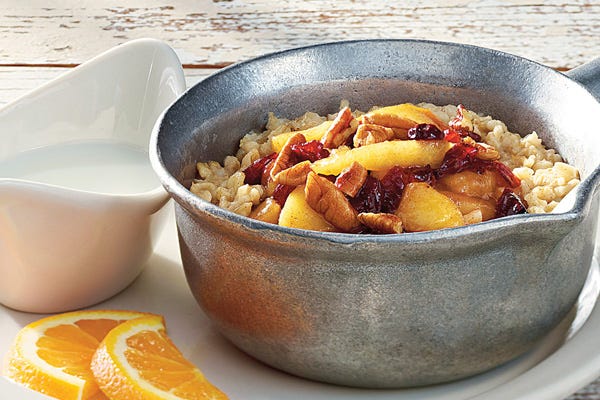 Food, Citrus, Ingredient, Cuisine, Tangerine, Serveware, Tangelo, Mandarin orange, Tableware, Bitter orange, 