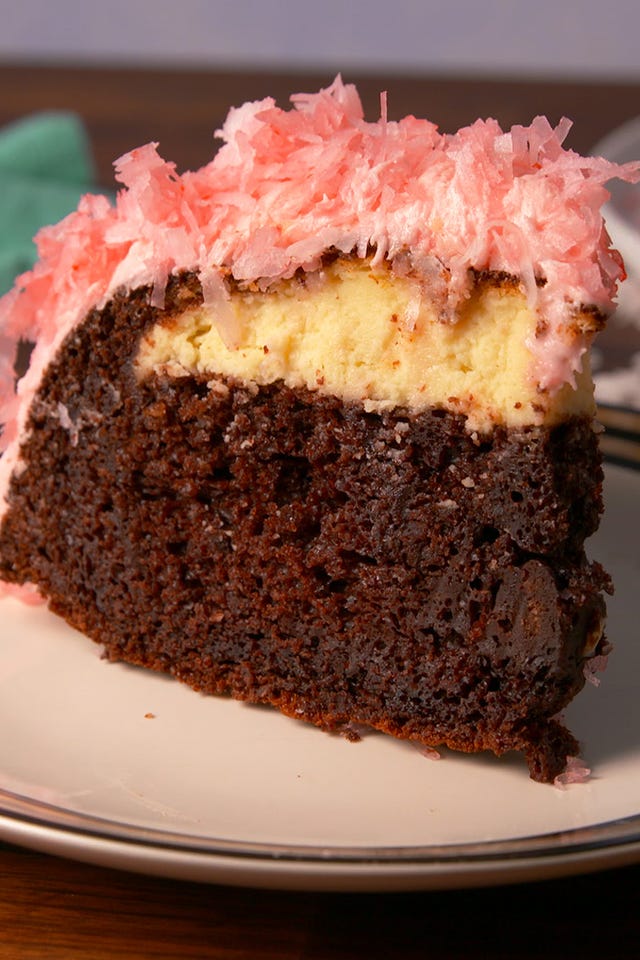 giant snowball cake