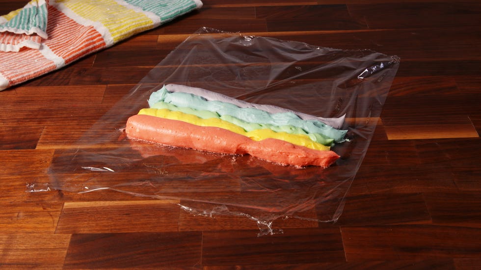 Rainbow Frosting Hack