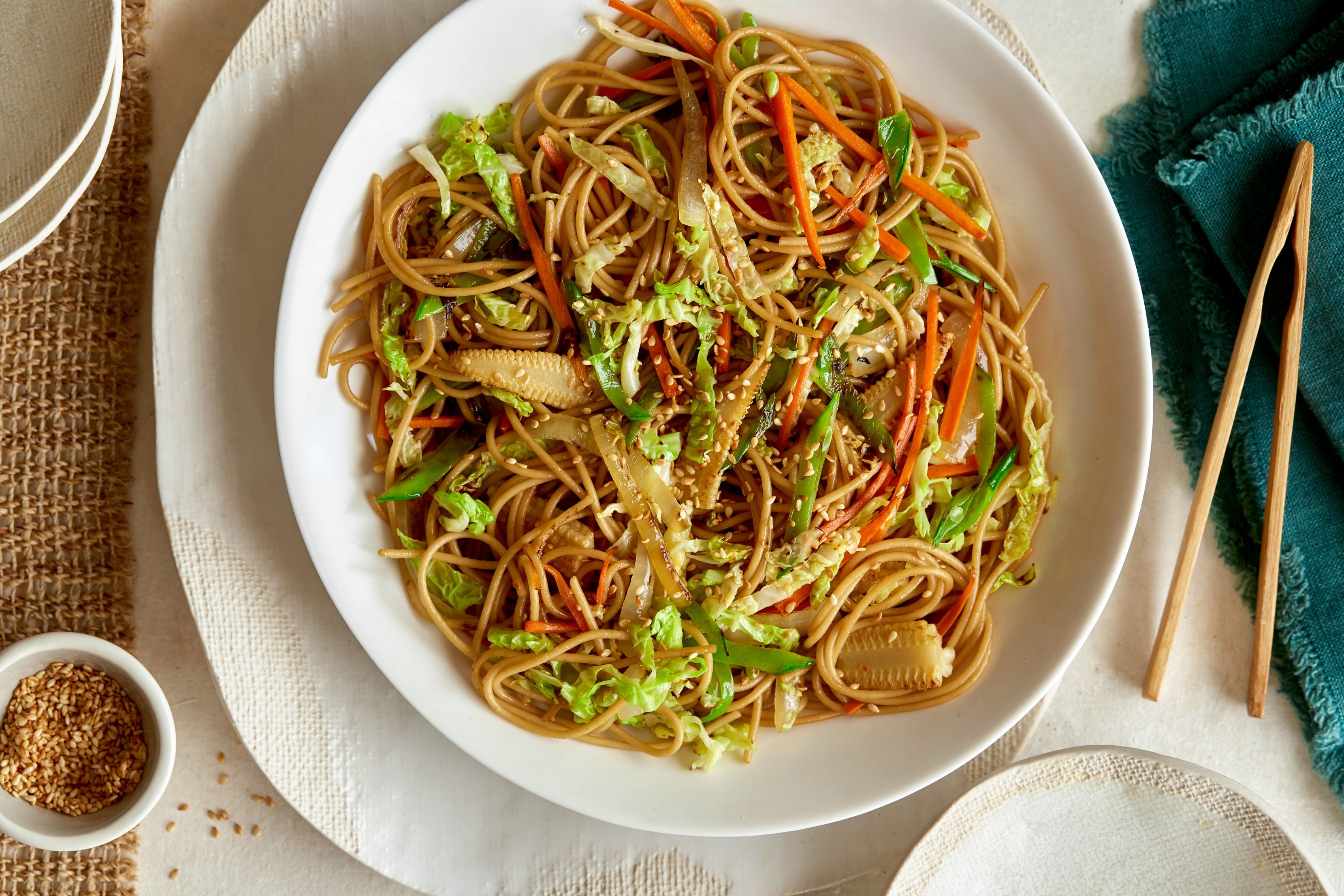 Best Loaded Veggie Chow Mein Recipe-How To Make Loaded Veggie Chow Mein —Delish.com