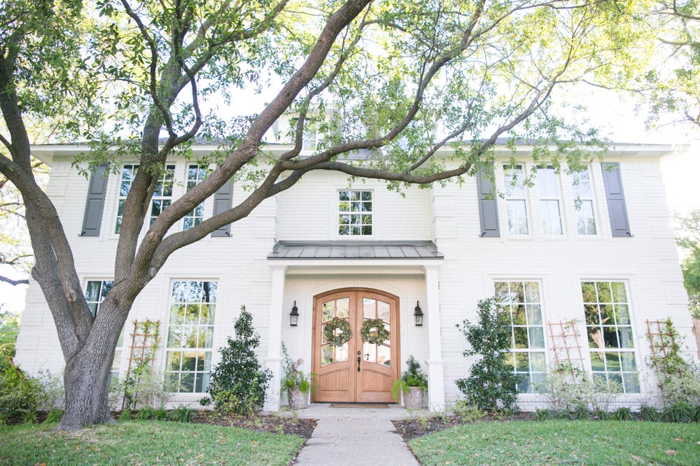 Property, Home, House, Building, Estate, Real estate, Residential area, Tree, Mansion, Architecture, 