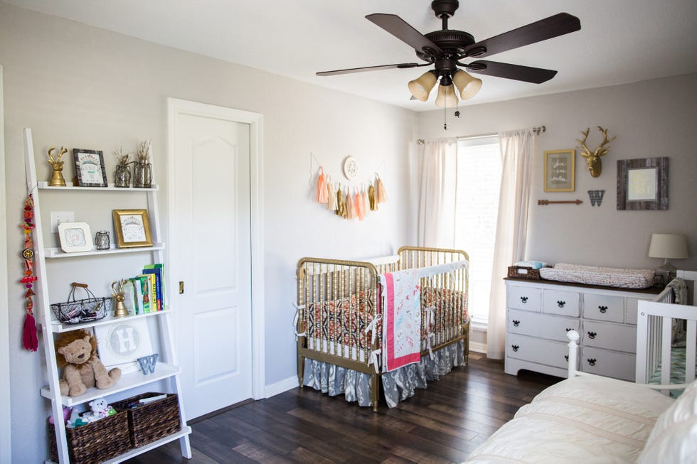 Ceiling fan, Room, Furniture, Property, Bedroom, Ceiling, Bed, Product, Mechanical fan, Interior design, 