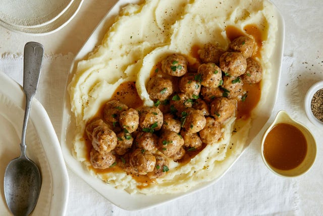 Mini Swedish Meatballs and Mashed Potatoes Horizontal
