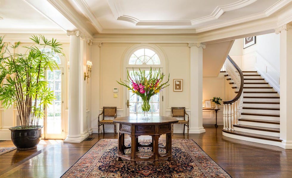 Room, Property, Interior design, Building, Ceiling, Floor, Furniture, Lobby, House, Real estate, 