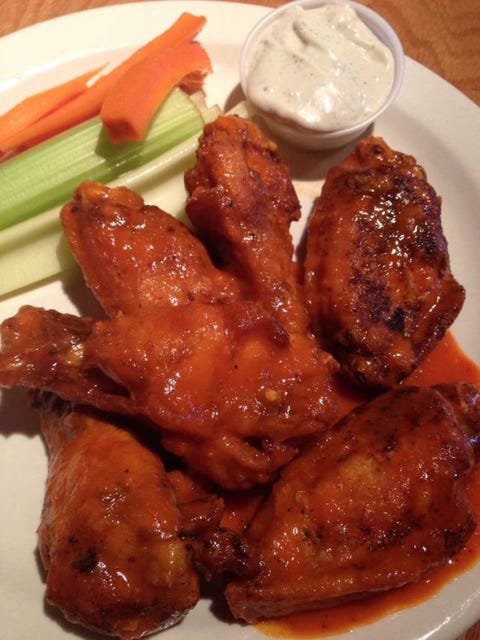 get-the-best-wings-barbecue-and-pizza-delivered-for-the-super-bowl