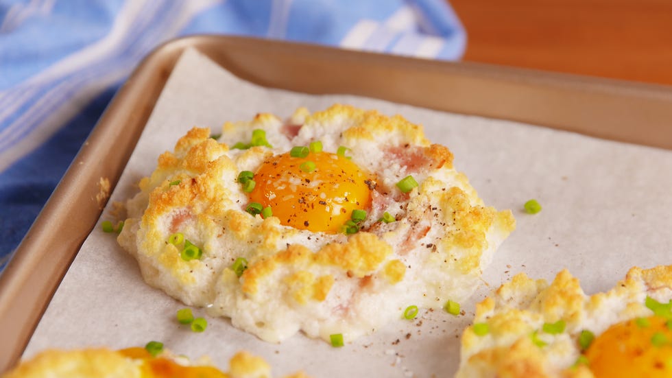 Cloud Eggs Horizontal