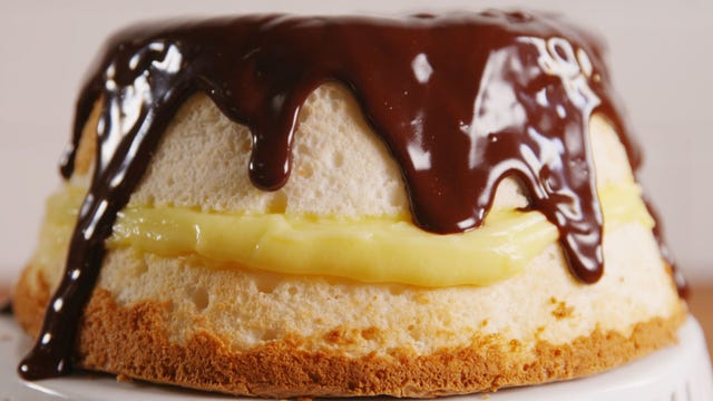 Boston Cream Cake Horizontal