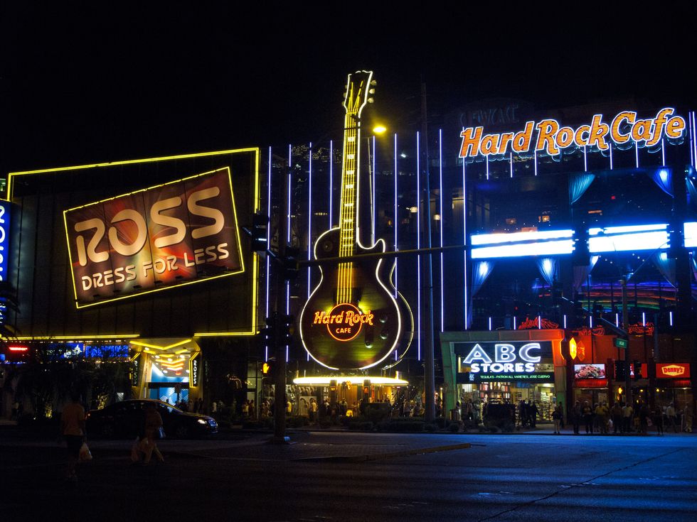 10 Things You Need To Know Before Eating At Hard Rock Café 