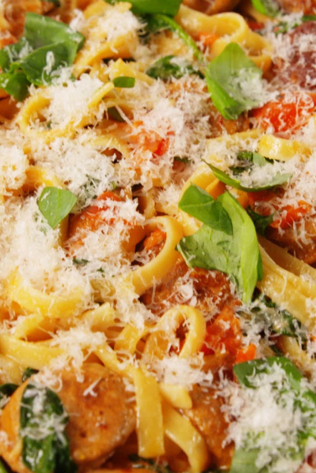 creamy tuscan sausage pasta