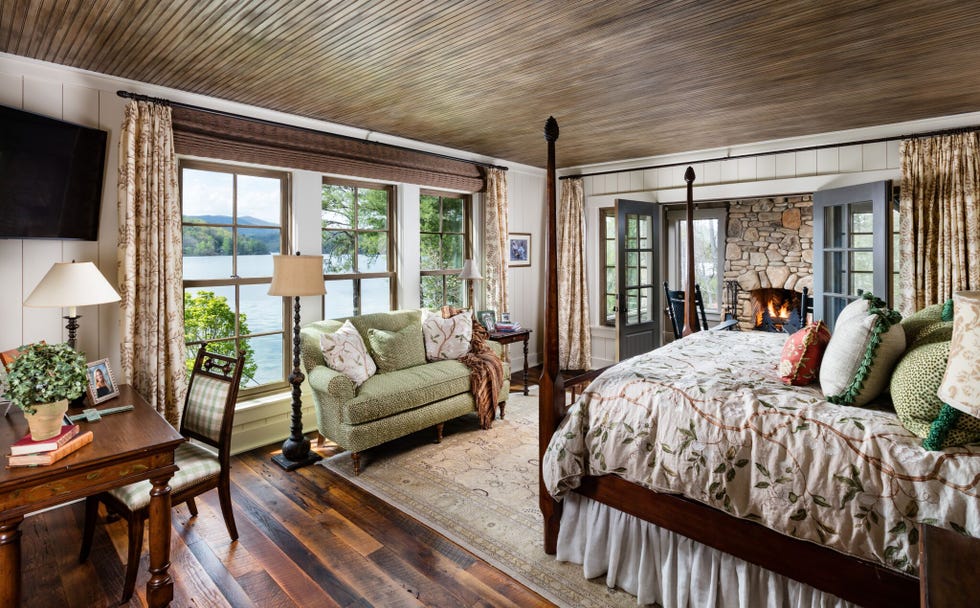 Room, Furniture, Property, Bedroom, Interior design, Ceiling, Building, House, Home, Bed frame, 