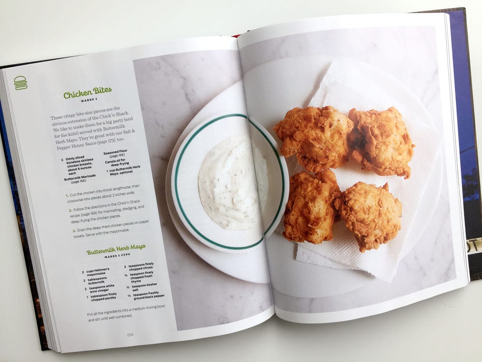 Fried food, Dish, Food, Cuisine, Fried chicken, Karaage, Fast food, Ingredient, Chicken nugget, Comfort food, 