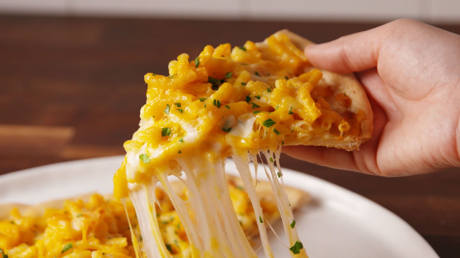 Mac & Cheese Pizza