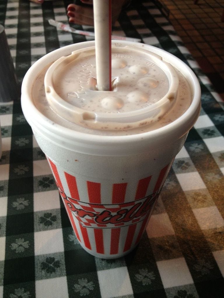 Drink, Food, Milkshake, Non-alcoholic beverage, Cream, Frappé coffee, Whipped cream, Ingredient, Dairy, Dessert, 