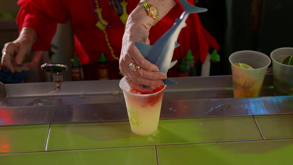 Food, Drink, Frozen dessert, Dessert, Ice cream, Sundae, Cuisine, Cocktail garnish, Dairy, 