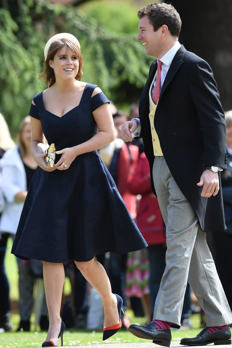 Dress, Event, Formal wear, Ceremony, Fashion, Suit, Footwear, Wedding, Recreation, Gown, 