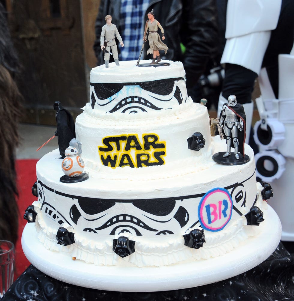 Baskin-Robbins wedding cake