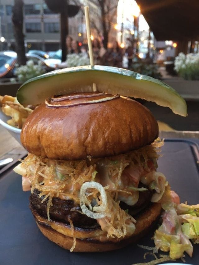 Dish, Food, Cuisine, Hamburger, Pulled pork, Ingredient, Veggie burger, Slider, Buffalo burger, Pambazo, 