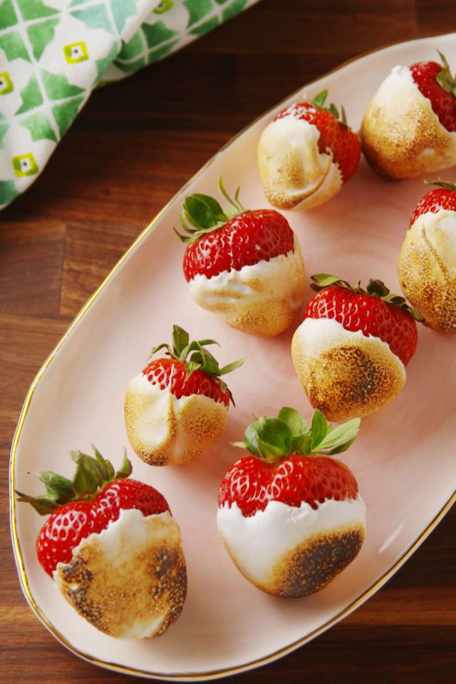 55 Easy 4th Of July Appetizers Best Recipes For Fourth Of July Apps   Gallery 1495129159 Delish Campfire Strawberries Pin 2 