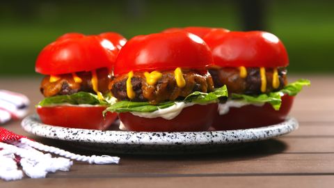 preview for Tomato Bun Sliders Are The Low-Carb Grilling Hack You Need This Summer